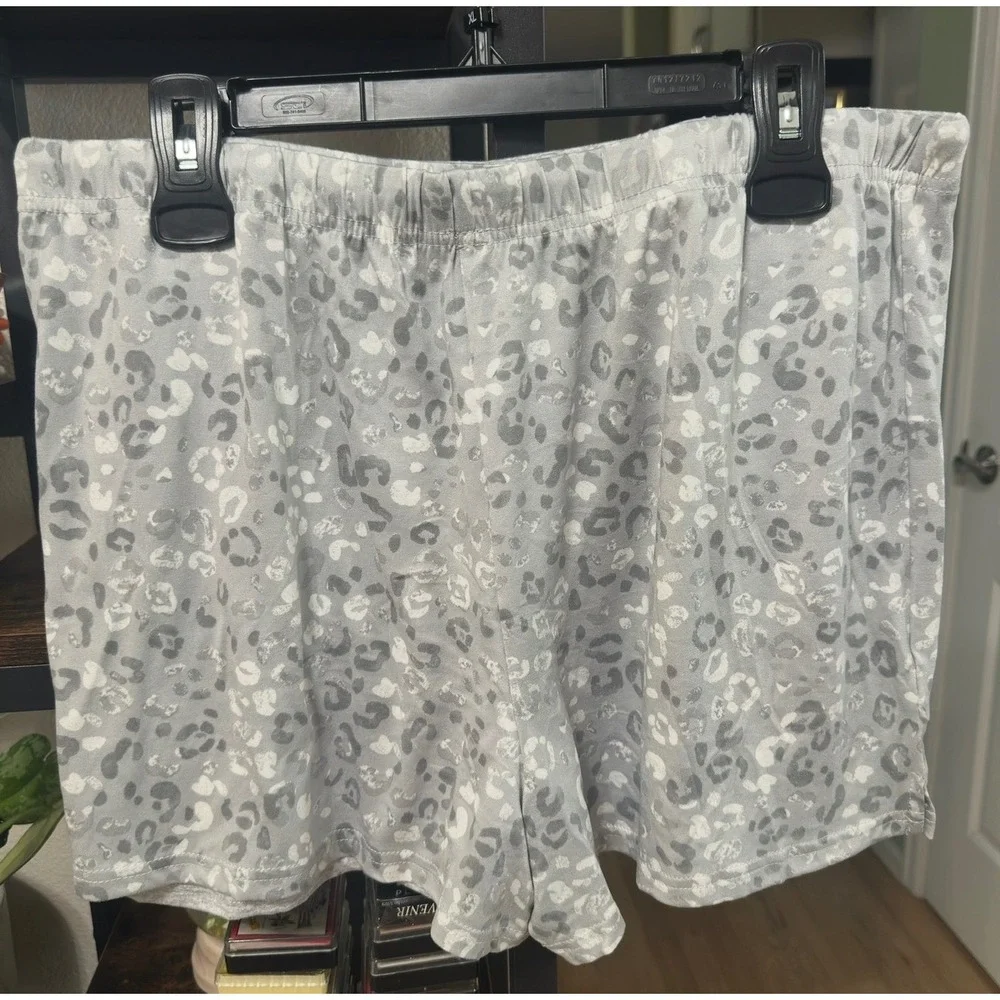 Rae Dunn Women XL Gray Pajama Shorts 2 Pack Leopard & plain gray Good Vibes New
